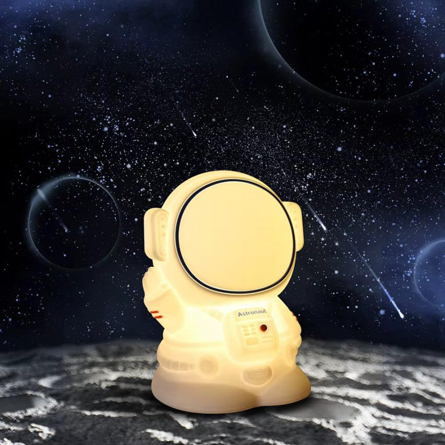 ASTRONUT SILICONE NIGHT LIGHT